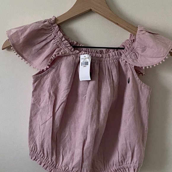 Abercrombie & Fitch off the shoulder top - NWT XS - Picture 1 of 2